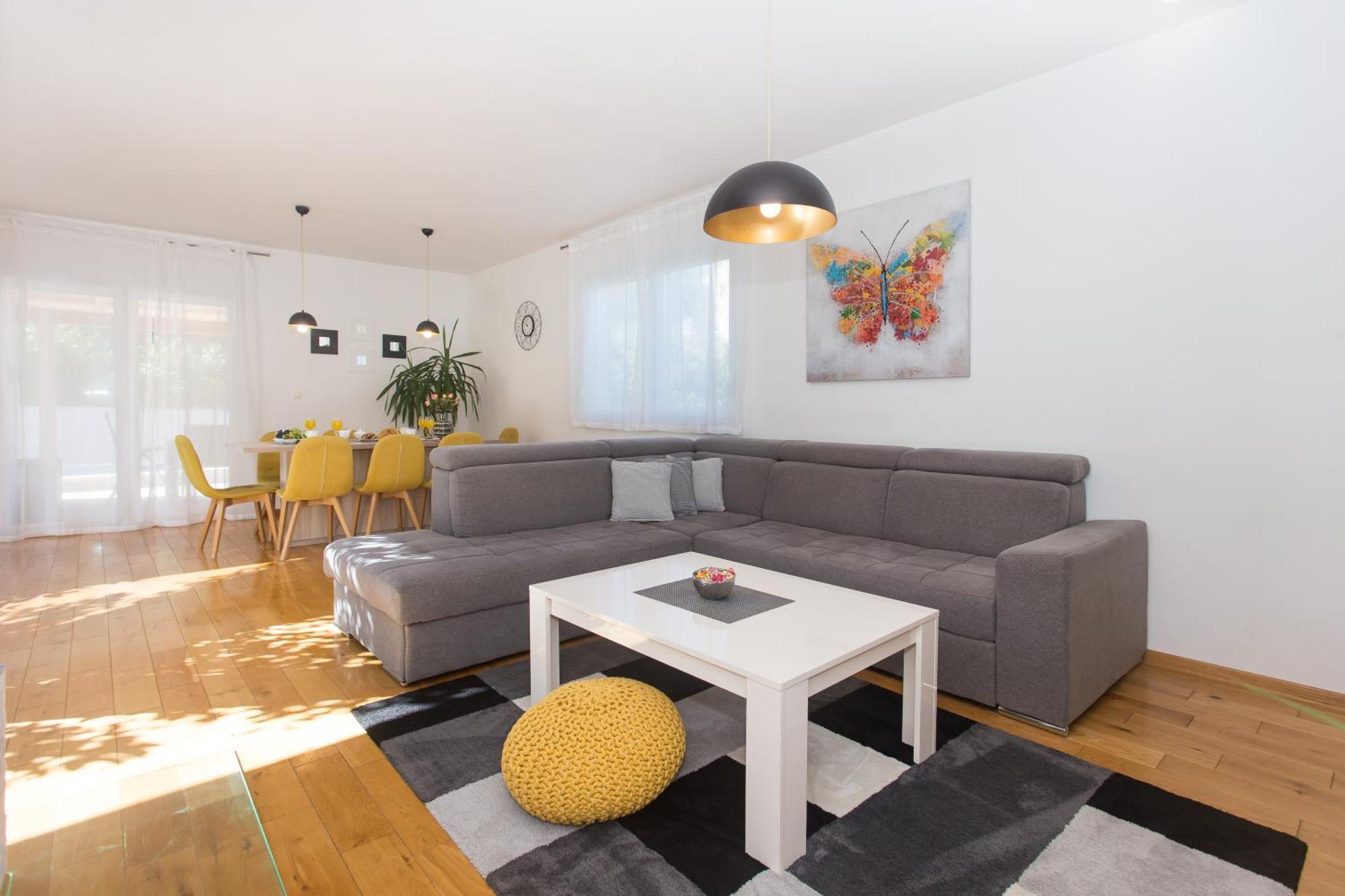 Life - New And Luxury Holiday House Каштела Екстер'єр фото